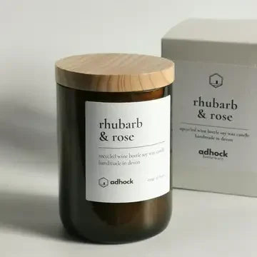 How Hand Poured Soy Candles Enhance Indoor Air Quality