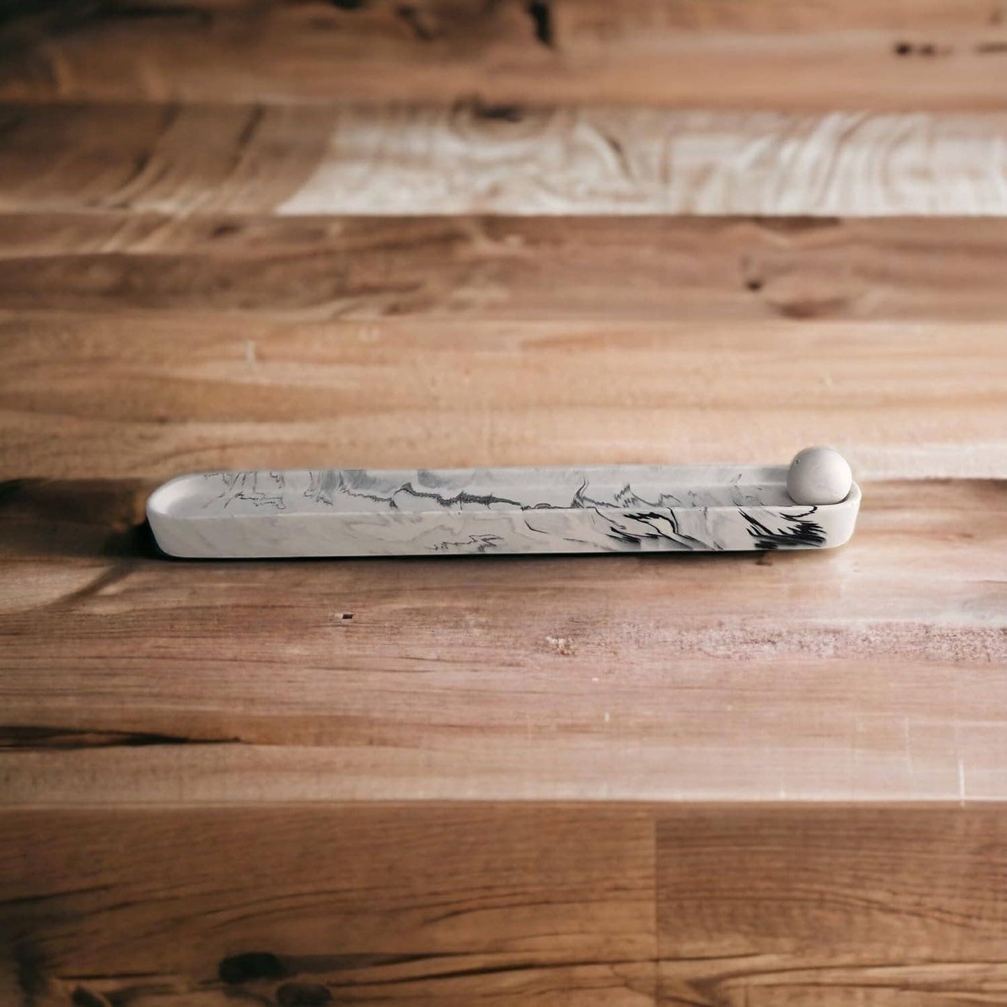 Handmade Jesmonite incense holder - White & Grey Marble