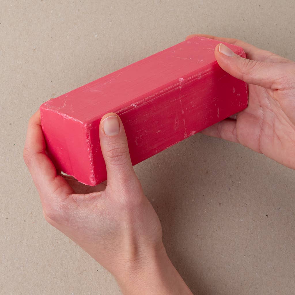 THE SCULLERY - 450G CARBOLIC SOAP & BRUSH