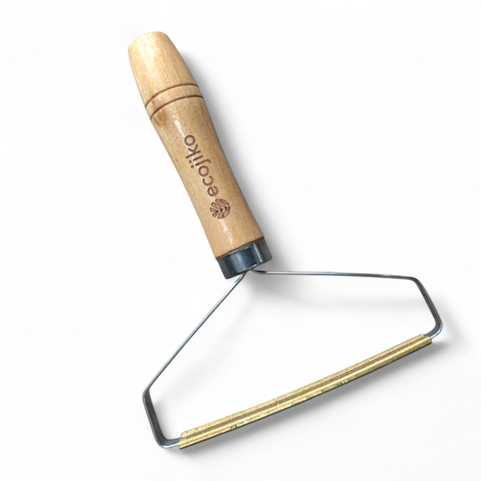 Wooden Lint & Hair Remover, Pet Hair Remover