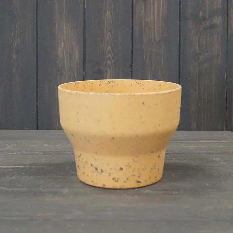 Earthy Yellow Coffee Husk Minimalist Pot (15cm)