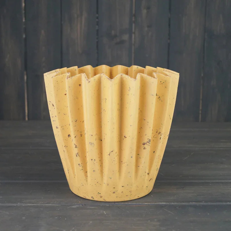 Earthy Terazo Yellow Corrugated Pot (19cm)